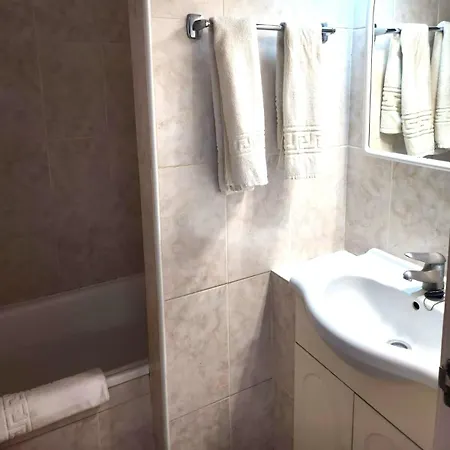 Studio In Castle Harbour With Pool Viewc016 Διαμέρισμα